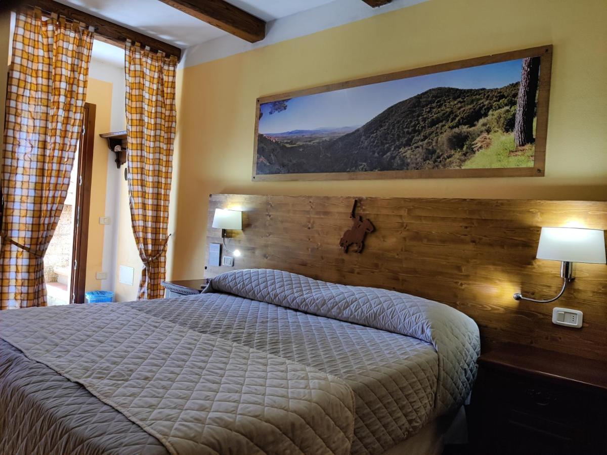 Locanda Mossa Dei Barbari Buriano  Ngoại thất bức ảnh
