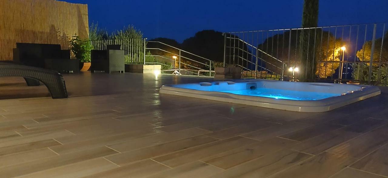 Locanda Mossa Dei Barbari Buriano  Ngoại thất bức ảnh